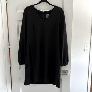 Long sleeve short black dress